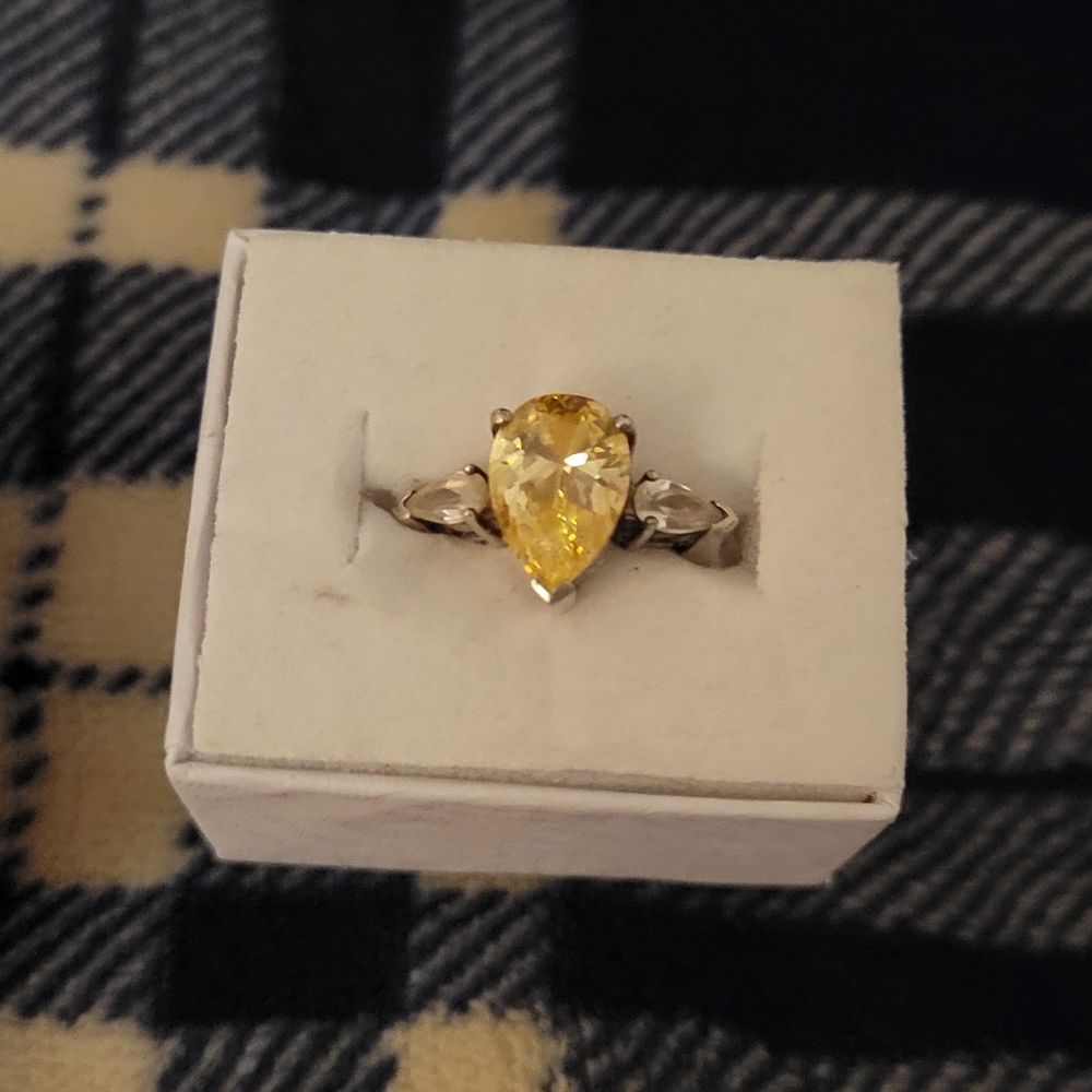 Citrine ring